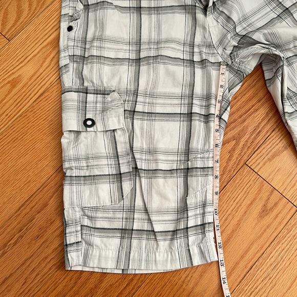 Projek Raw - Plaid Cargo Shorts - Size 31 - Picture 3 of 6